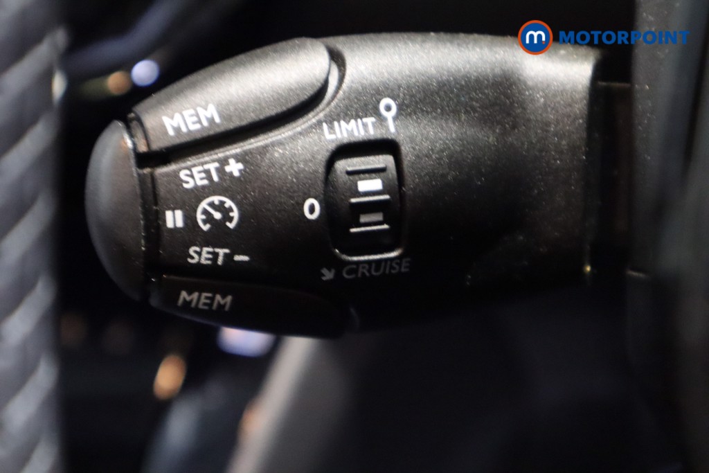 Peugeot 208 Allure Manual Petrol Hatchback - Stock Number (1618945) - 19th supplementary image