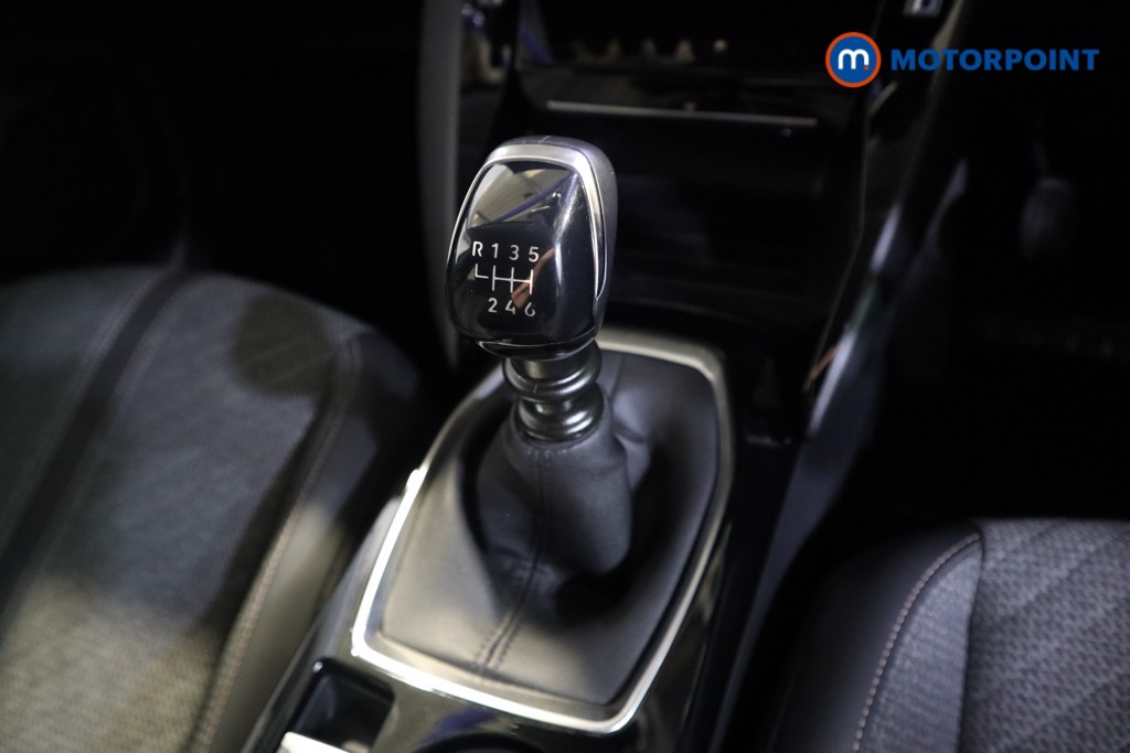 Peugeot 208 Allure Manual Petrol Hatchback - Stock Number (1618946) - 10th supplementary image