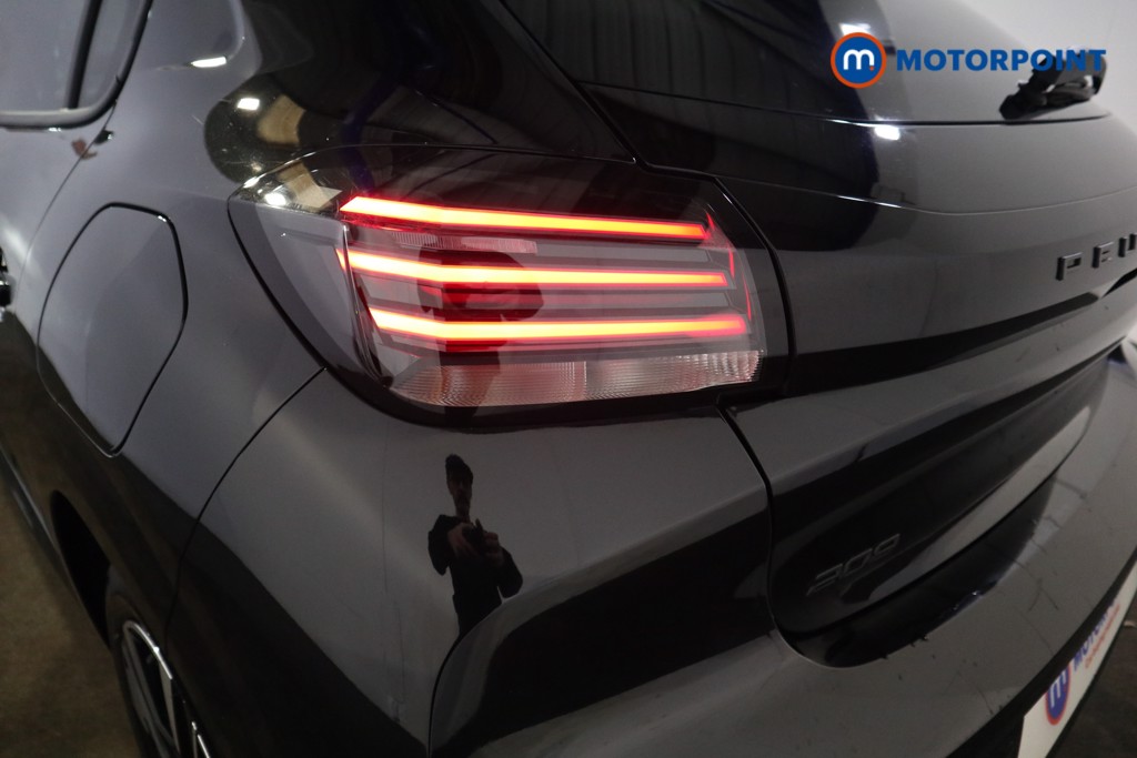 Peugeot 208 Allure Manual Petrol Hatchback - Stock Number (1618946) - 28th supplementary image