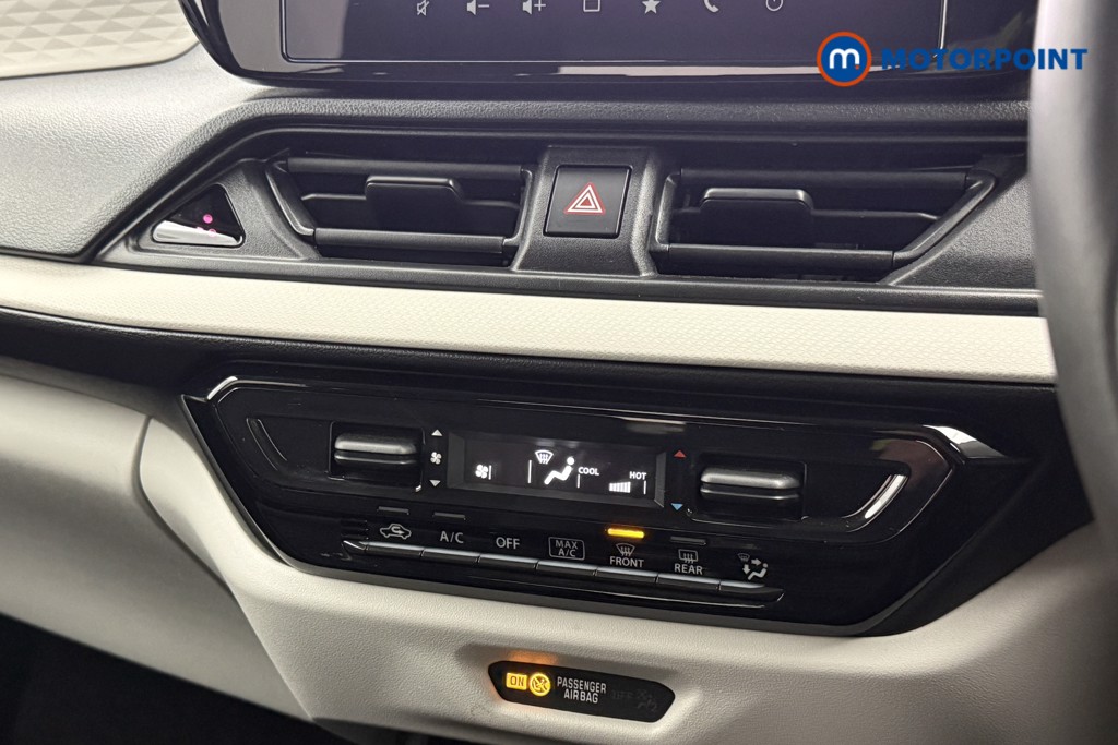 Suzuki Swift Motion Automatic Petrol Hatchback - Stock Number (1619118) - 16th supplementary image