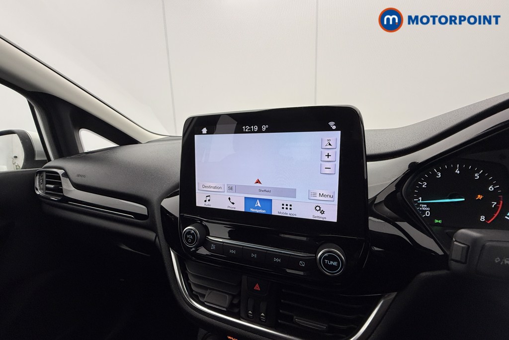 Ford Fiesta Zetec Manual Petrol Hatchback - Stock Number (1619344) - 2nd supplementary image