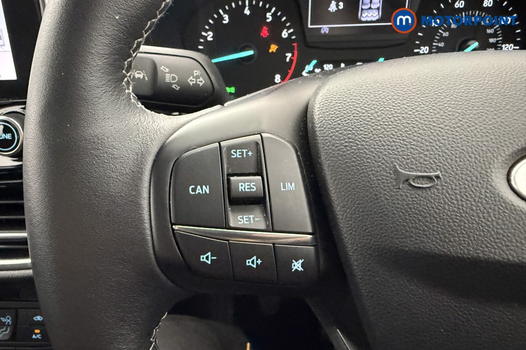 Ford Fiesta Zetec Manual Petrol Hatchback - Stock Number (1619344) - 6th supplementary image