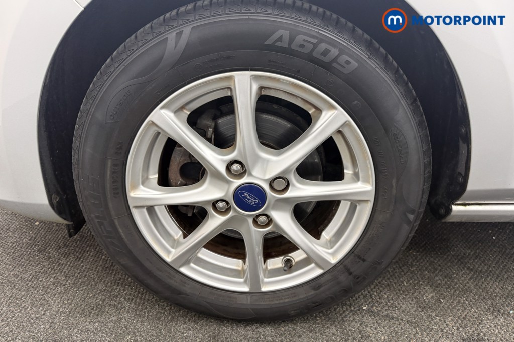 Ford Fiesta Zetec Manual Petrol Hatchback - Stock Number (1619344) - 21st supplementary image