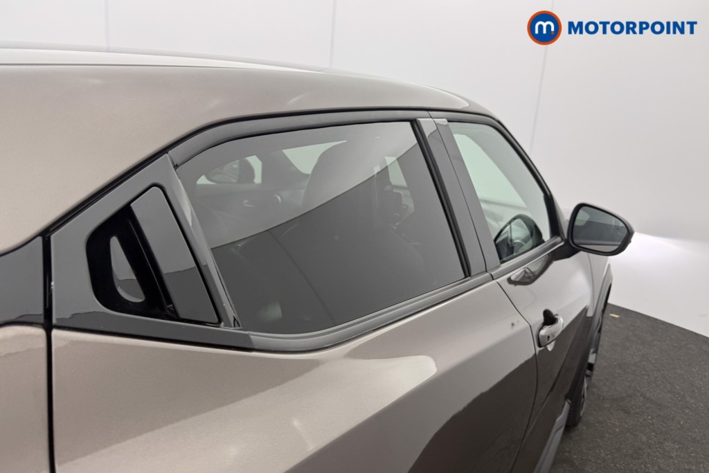 Nissan Juke Tekna Automatic Petrol SUV - Stock Number (1619420) - 19th supplementary image