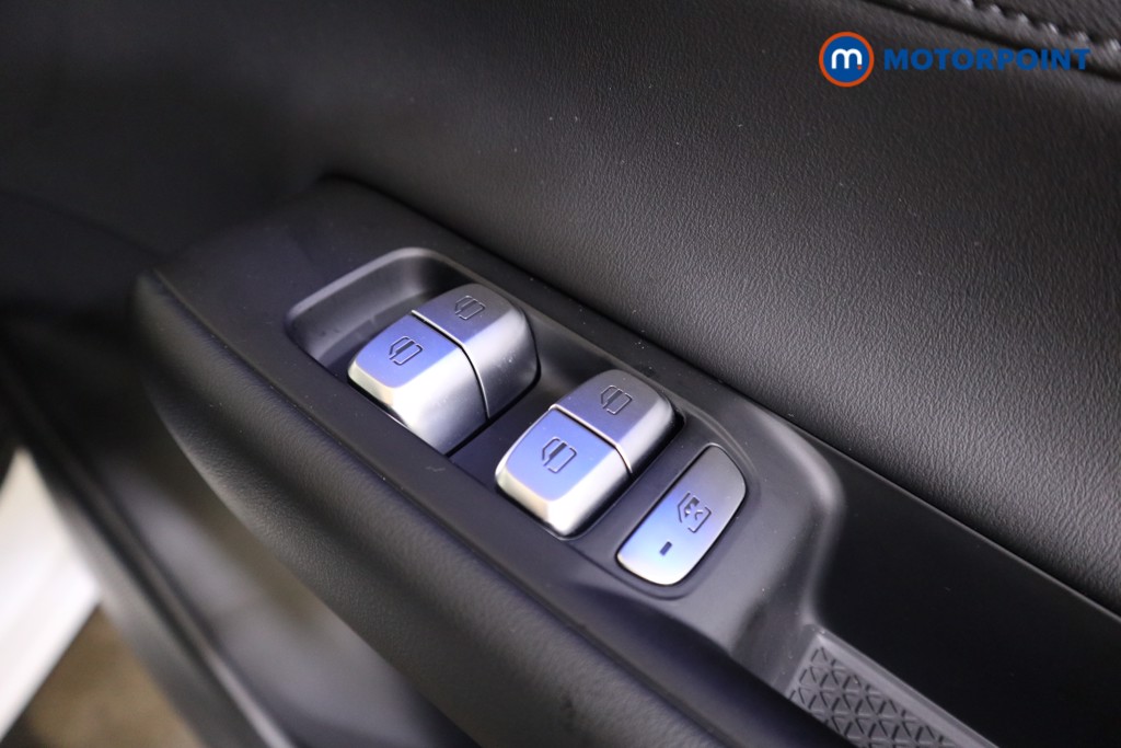 Chery Tiggo 8 Summit Automatic Petrol Plug-In Hybrid SUV - Stock Number (1619440) - 11th supplementary image