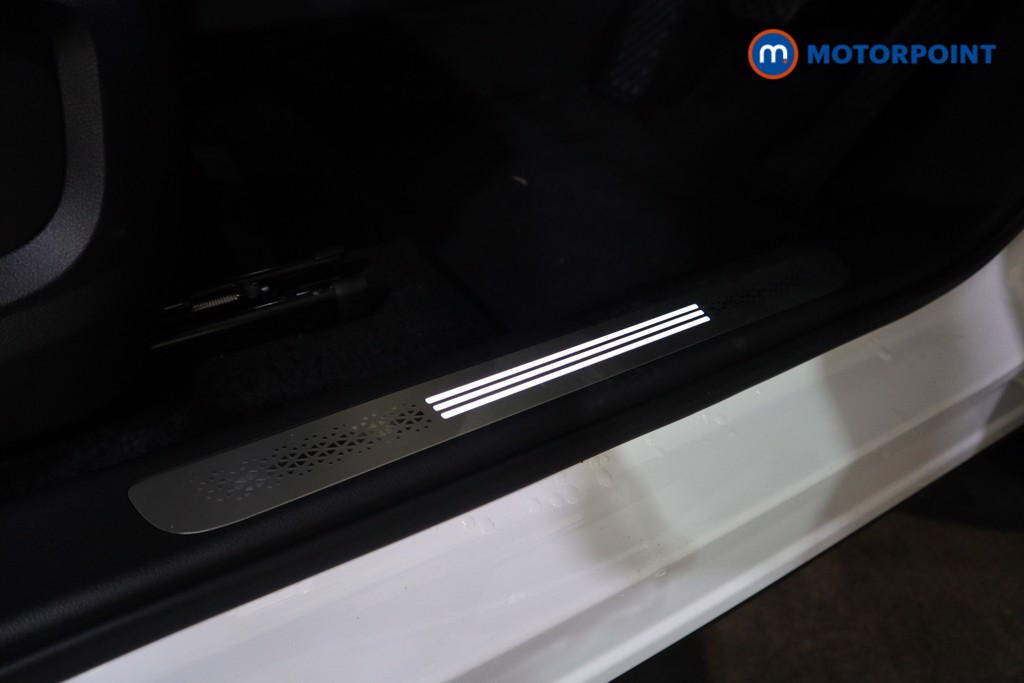 Chery Tiggo 8 Summit Automatic Petrol Plug-In Hybrid SUV - Stock Number (1619440) - 12th supplementary image