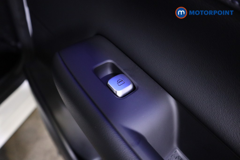 Chery Tiggo 8 Summit Automatic Petrol Plug-In Hybrid SUV - Stock Number (1619440) - 21st supplementary image