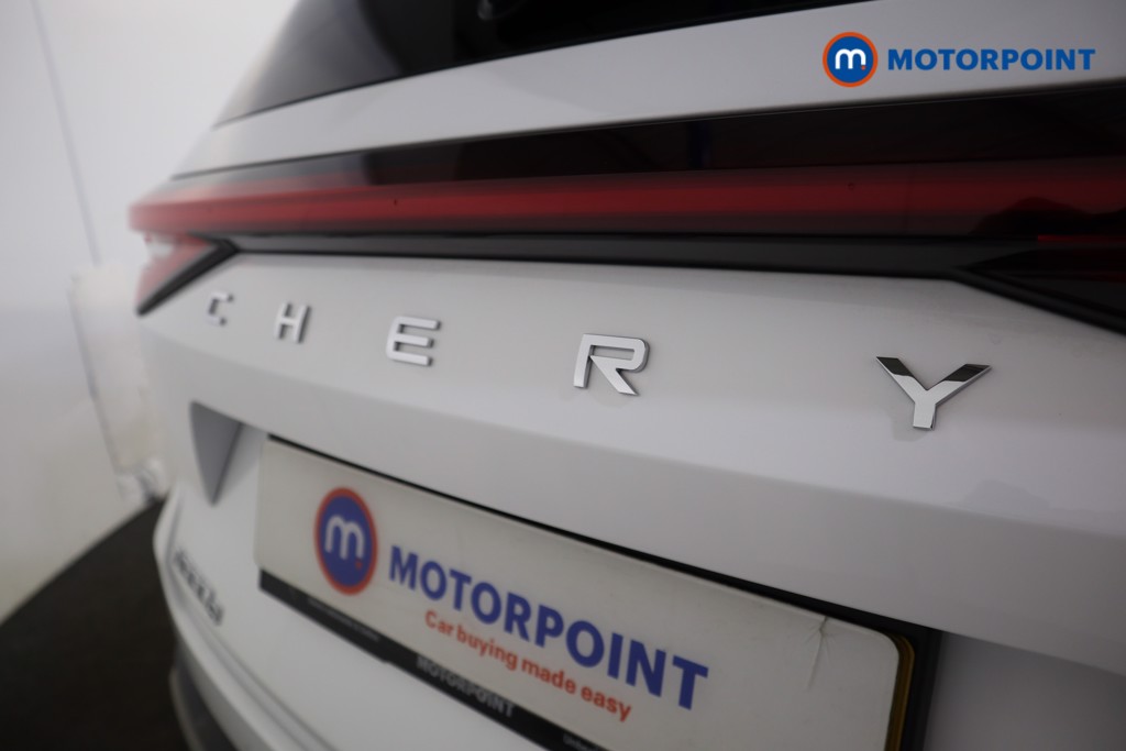 Chery Tiggo 8 Summit Automatic Petrol Plug-In Hybrid SUV - Stock Number (1619440) - 32nd supplementary image