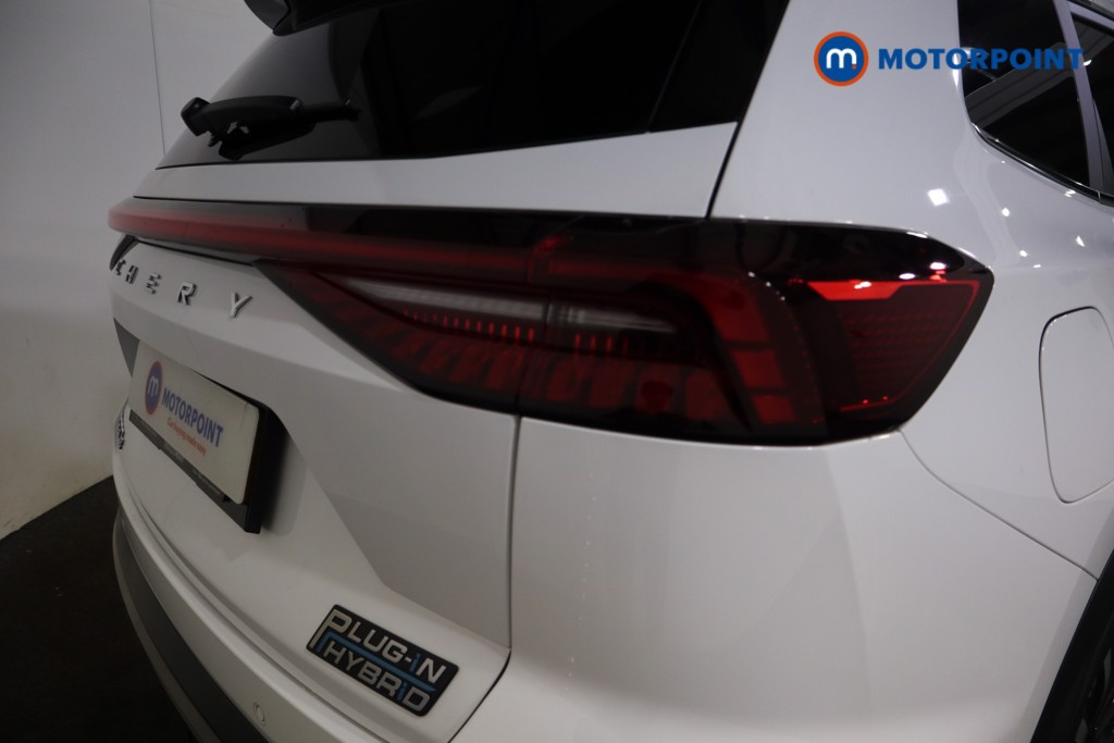 Chery Tiggo 8 Summit Automatic Petrol Plug-In Hybrid SUV - Stock Number (1619440) - 33rd supplementary image