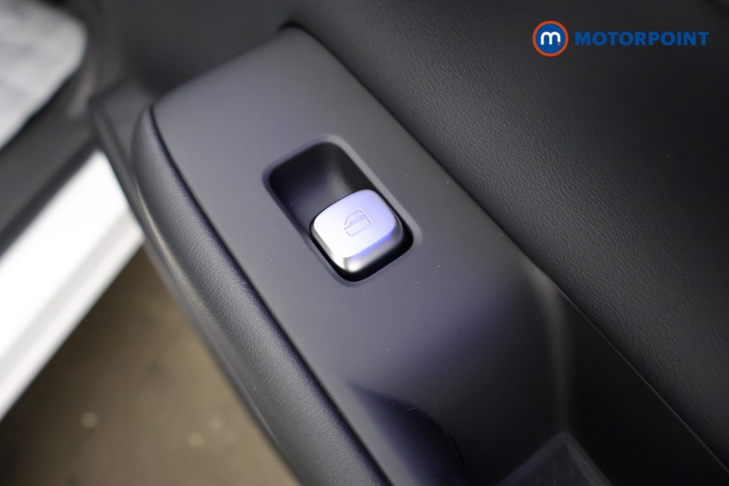 Chery Tiggo 8 Summit Automatic Petrol Plug-In Hybrid SUV - Stock Number (1619444) - 29th supplementary image