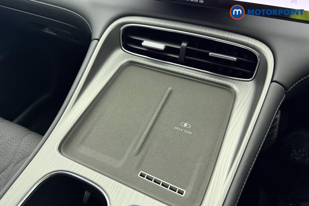 Chery Tiggo 8 Summit Automatic Petrol Plug-In Hybrid SUV - Stock Number (1619467) - 4th supplementary image