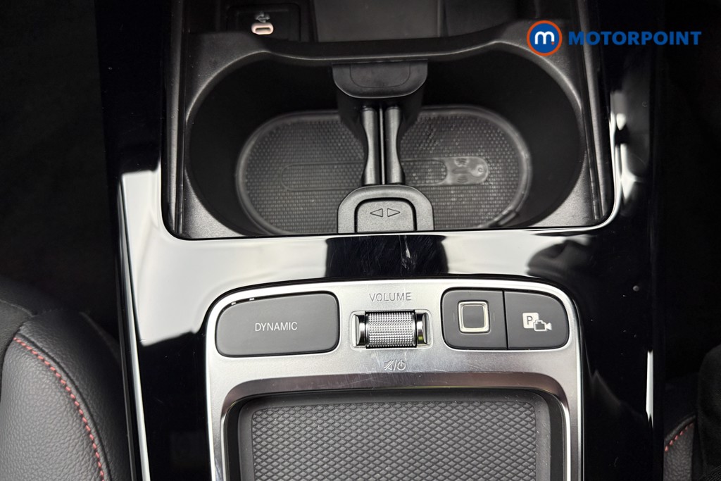 Mercedes-Benz A Class Amg Line Automatic Petrol Hatchback - Stock Number (1619583) - 17th supplementary image