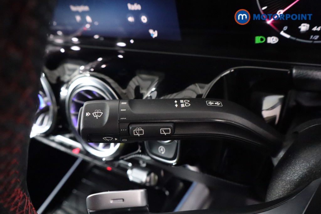 Mercedes-Benz GLA Amg Line Automatic Petrol SUV - Stock Number (1619590) - 14th supplementary image