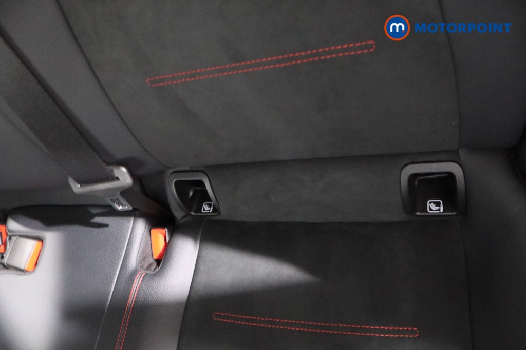 Mercedes-Benz GLA Amg Line Automatic Petrol SUV - Stock Number (1619590) - 27th supplementary image