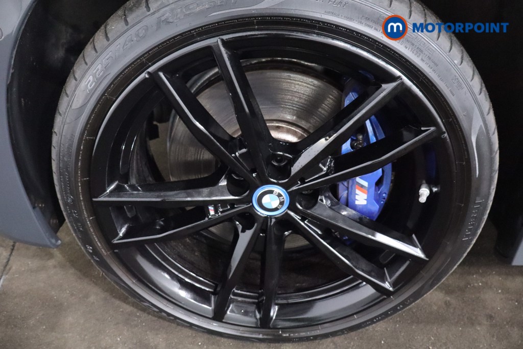 BMW 3 Series M Sport Pro Edition Automatic Petrol Plug-In Hybrid Saloon - Stock Number (1619919) - 12th supplementary image