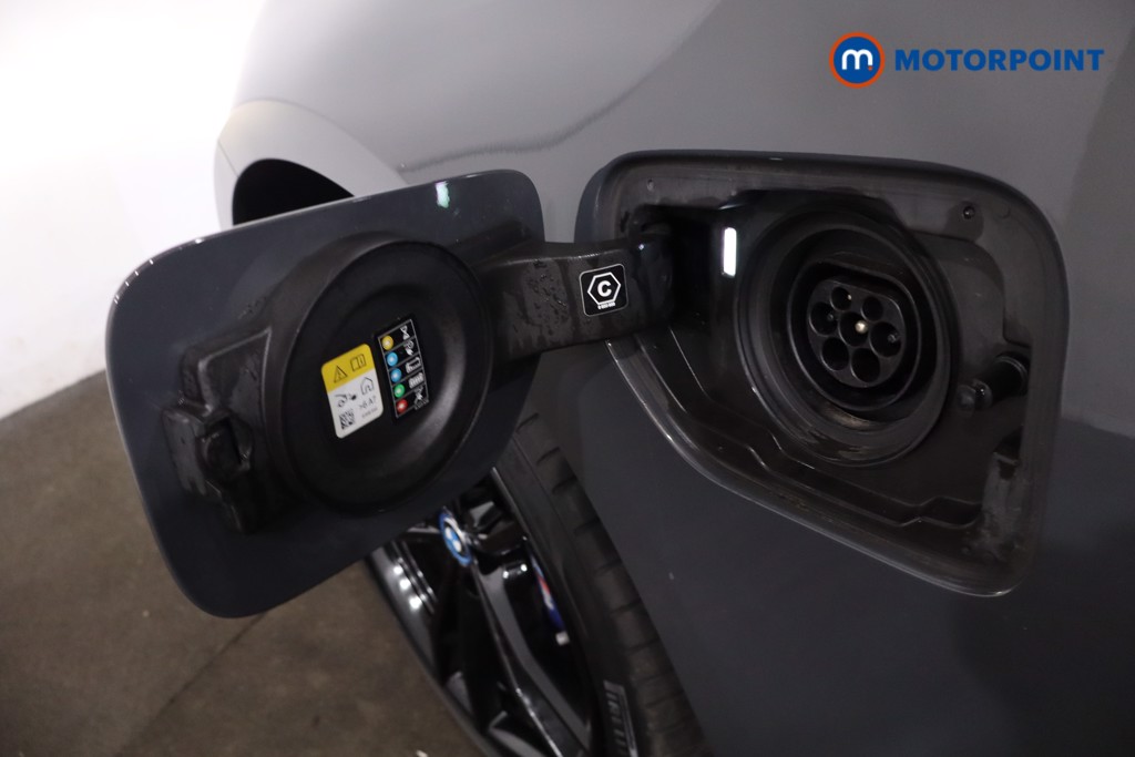 BMW 3 Series M Sport Pro Edition Automatic Petrol Plug-In Hybrid Saloon - Stock Number (1619919) - 35th supplementary image