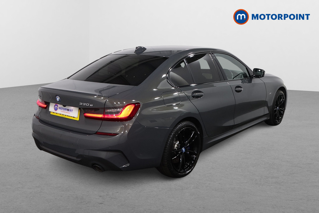 BMW 3 Series M Sport Pro Edition Automatic Petrol Plug-In Hybrid Saloon - Stock Number (1619919) - Drivers side rear corner