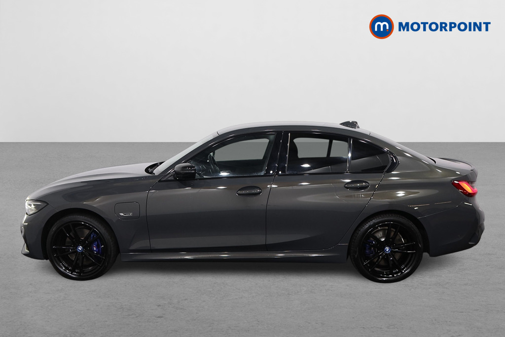 BMW 3 Series M Sport Pro Edition Automatic Petrol Plug-In Hybrid Saloon - Stock Number (1619919) - Passenger side
