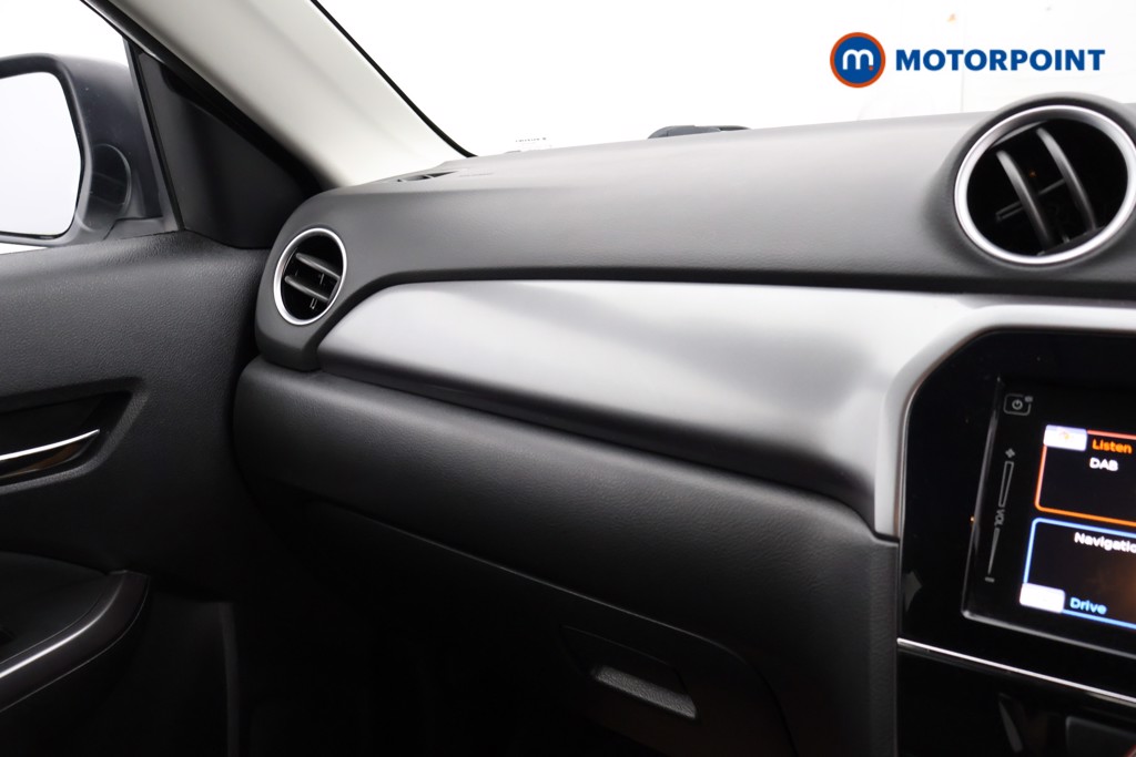 Suzuki Vitara Sz-T Manual Petrol SUV - Stock Number (1619936) - 9th supplementary image