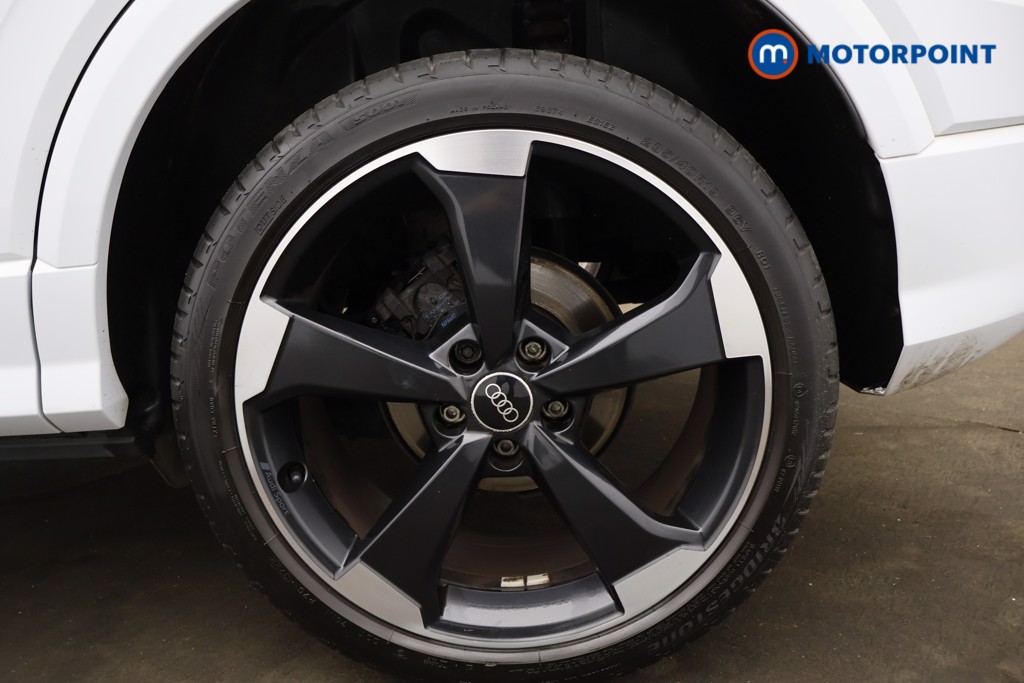 Audi Q2 Black Edition Manual Petrol SUV - Stock Number (1619941) - 3rd supplementary image