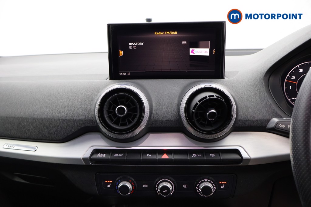 Audi Q2 Black Edition Manual Petrol SUV - Stock Number (1619941) - 12th supplementary image