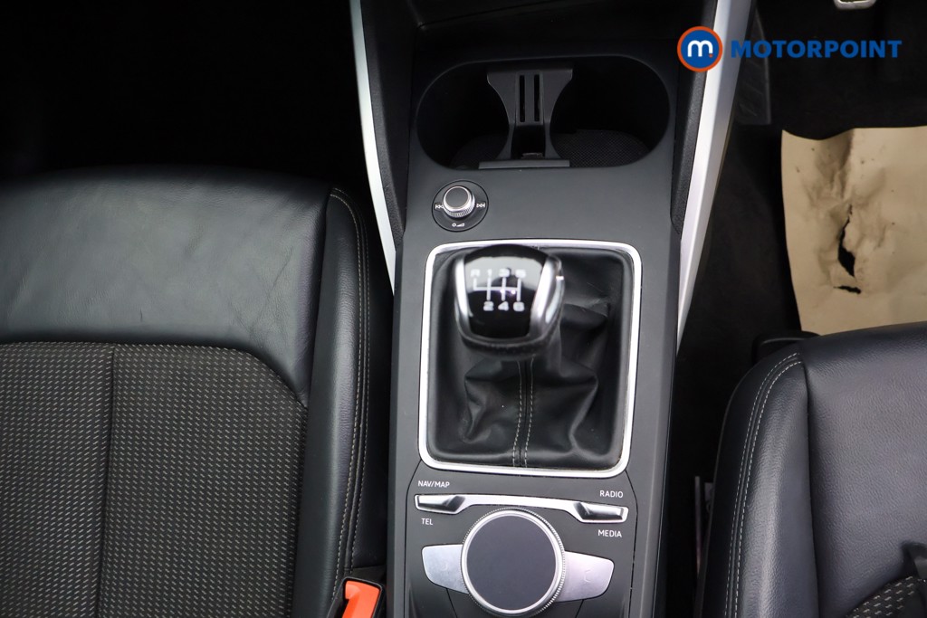 Audi Q2 Black Edition Manual Petrol SUV - Stock Number (1619941) - 15th supplementary image