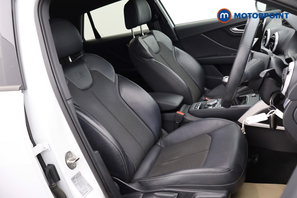 Audi Q2 Black Edition Manual Petrol SUV - Stock Number (1619941) - 26th supplementary image