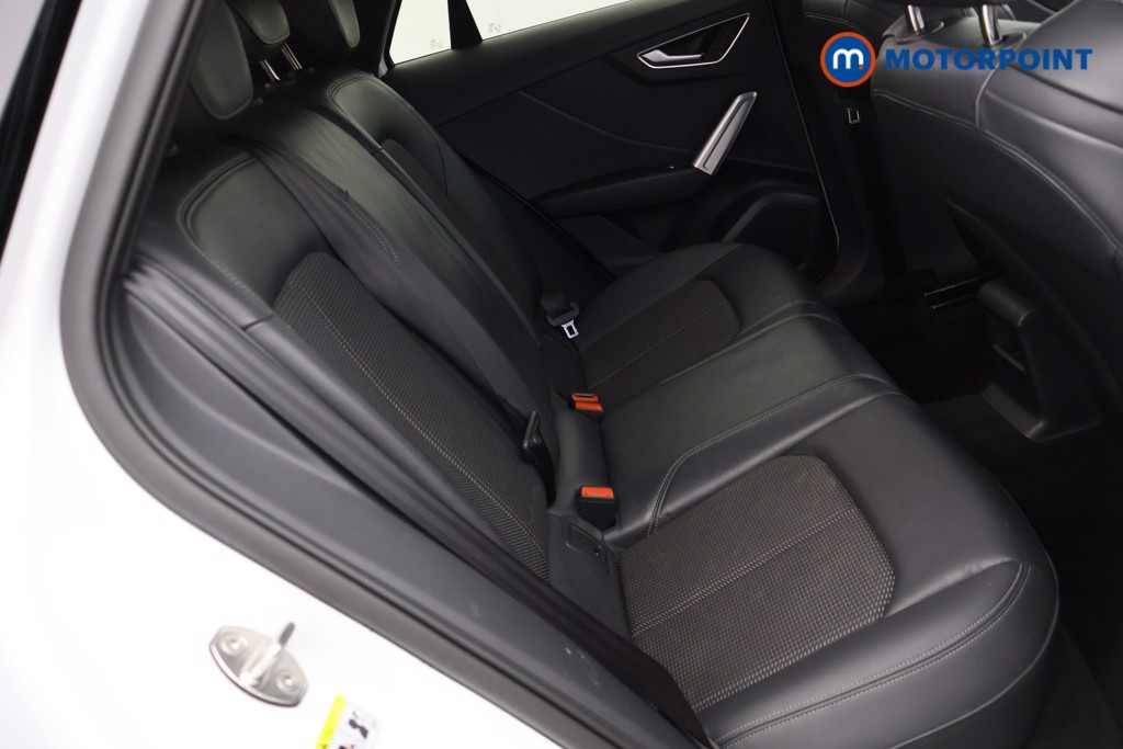 Audi Q2 Black Edition Manual Petrol SUV - Stock Number (1619941) - 29th supplementary image