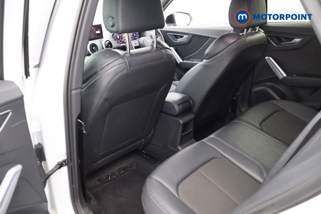 Audi Q2 Black Edition Manual Petrol SUV - Stock Number (1619941) - 33rd supplementary image