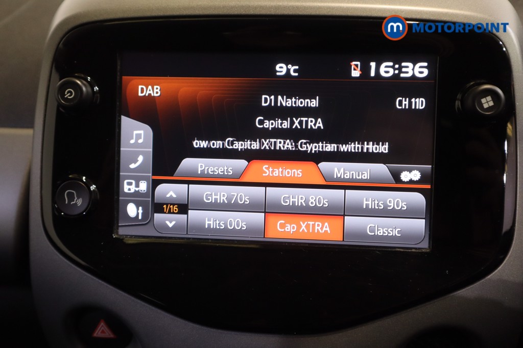 Toyota Aygo X-Play Manual Petrol Hatchback - Stock Number (1619993) - 2nd supplementary image