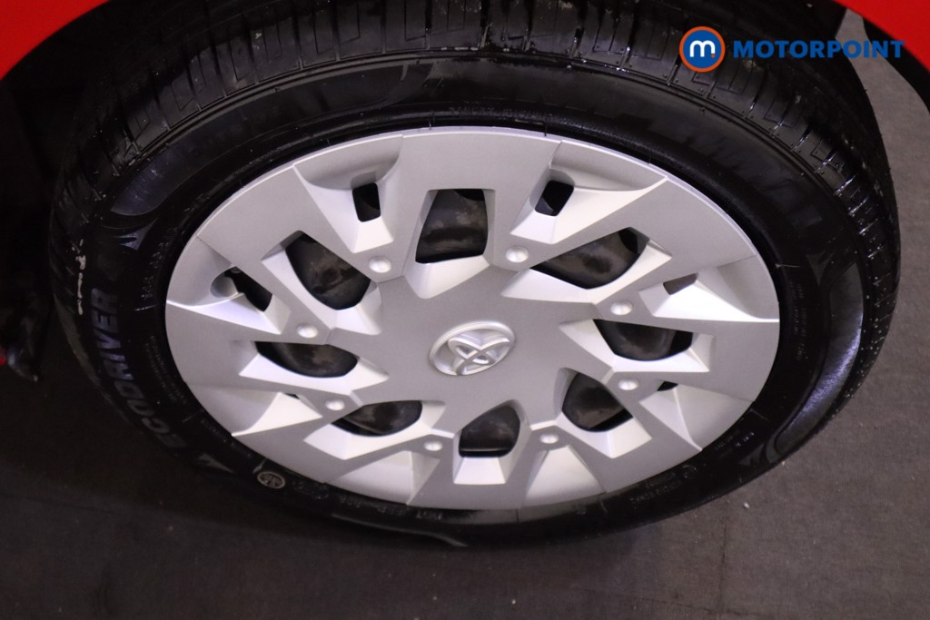 Toyota Aygo X-Play Manual Petrol Hatchback - Stock Number (1619993) - 9th supplementary image