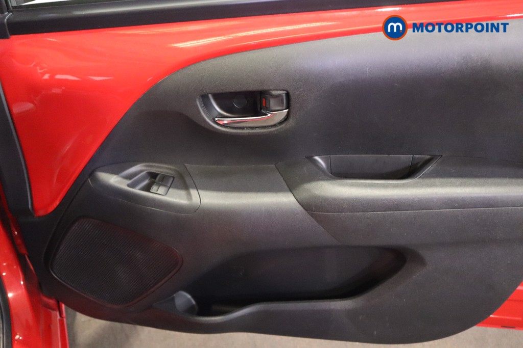 Toyota Aygo X-Play Manual Petrol Hatchback - Stock Number (1619993) - 13th supplementary image