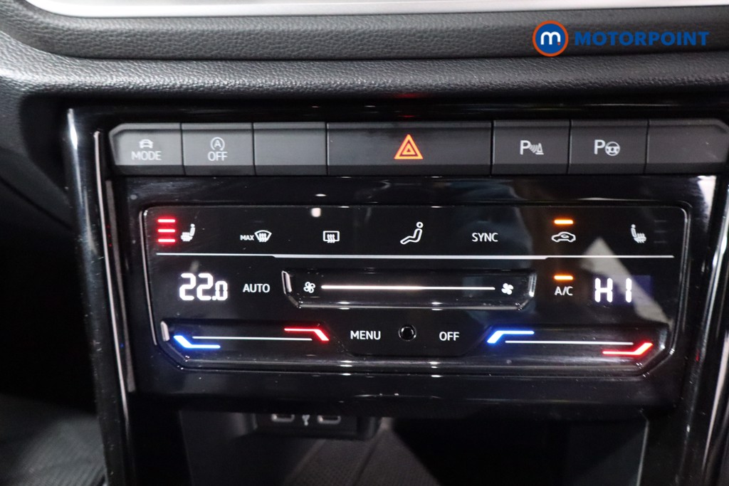 Volkswagen T-Roc R-Line Automatic Petrol SUV - Stock Number (1620158) - 18th supplementary image