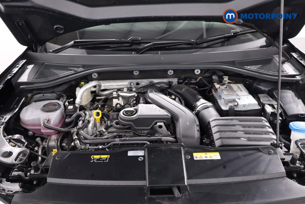 Volkswagen T-Roc R-Line Automatic Petrol SUV - Stock Number (1620158) - 36th supplementary image