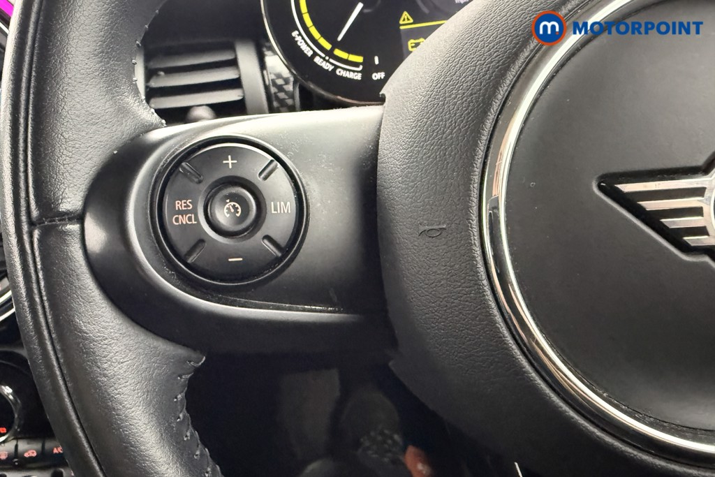 Mini Hatchback Cooper S Level 1 Automatic Electric Hatchback - Stock Number (1620211) - 6th supplementary image