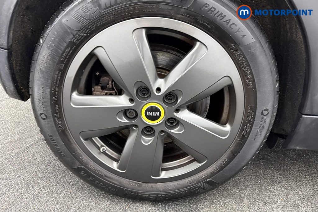 Mini Hatchback Cooper S Level 1 Automatic Electric Hatchback - Stock Number (1620211) - 17th supplementary image