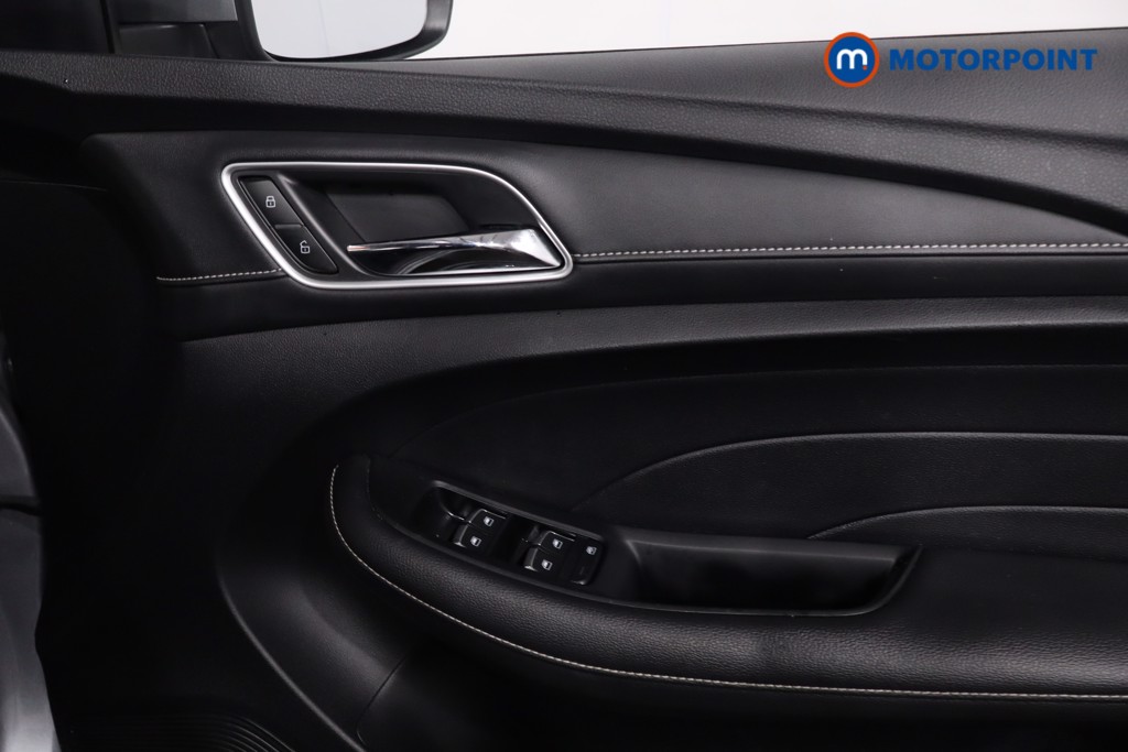 Mg Motor Uk MG5 Excite Automatic Electric Estate - Stock Number (1620309) - 24th supplementary image