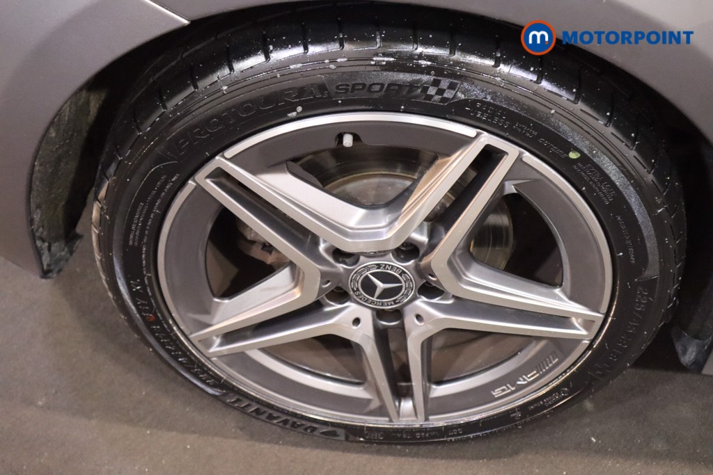 Mercedes-Benz A Class Amg Line Automatic Diesel Hatchback - Stock Number (1620602) - 12th supplementary image