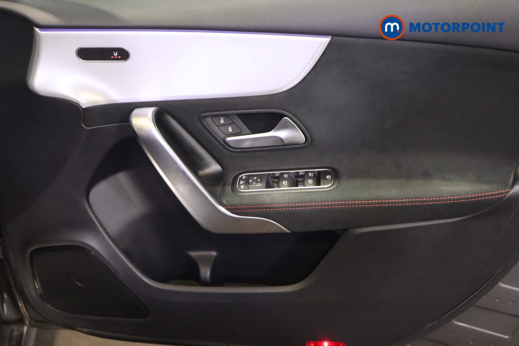 Mercedes-Benz A Class Amg Line Automatic Diesel Hatchback - Stock Number (1620602) - 13th supplementary image