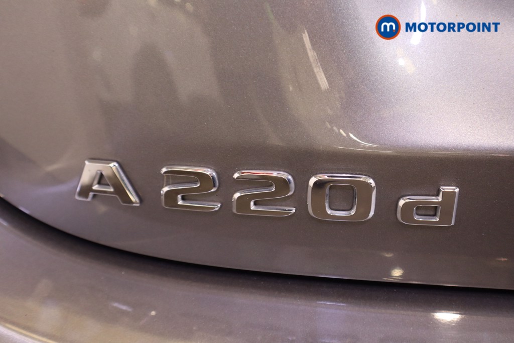 Mercedes-Benz A Class Amg Line Automatic Diesel Hatchback - Stock Number (1620602) - 33rd supplementary image