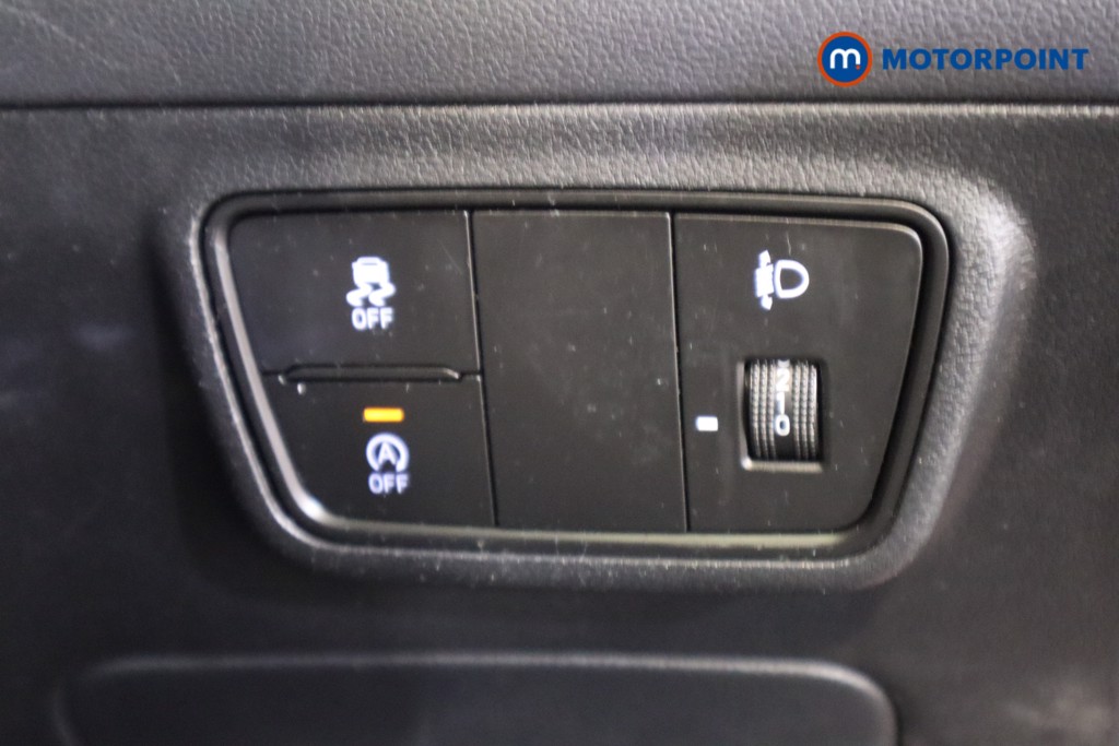 Hyundai Tucson Se Connect Manual Petrol SUV - Stock Number (1620631) - 16th supplementary image