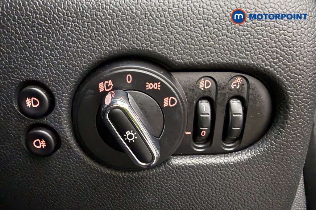 Mini Hatchback Cooper Sport Manual Petrol Hatchback - Stock Number (1620658) - 15th supplementary image