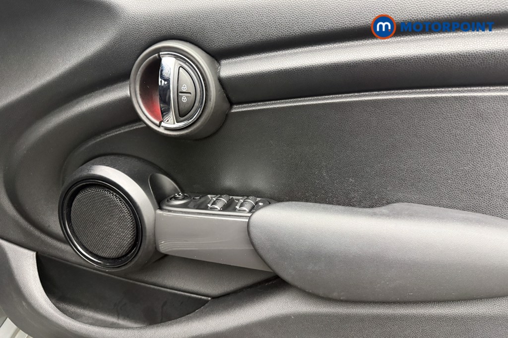Mini Hatchback Cooper Sport Manual Petrol Hatchback - Stock Number (1620658) - 16th supplementary image