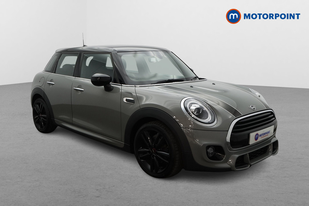 Mini Hatchback Cooper Sport Manual Petrol Hatchback - Stock Number (1620658) - Drivers side front corner