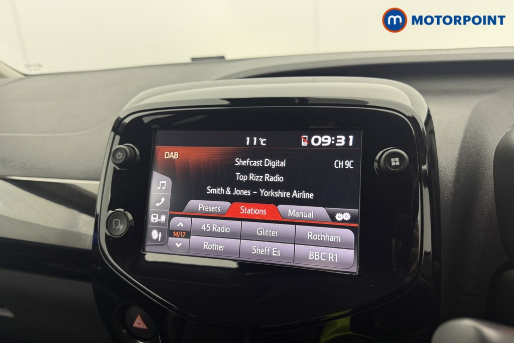 Toyota Aygo X-Clusiv Manual Petrol Hatchback - Stock Number (1620755) - 2nd supplementary image