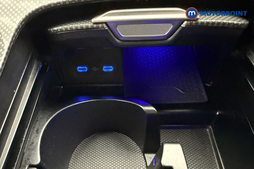 Mercedes-Benz C Class Amg Line Automatic Petrol Saloon - Stock Number (1620798) - 15th supplementary image