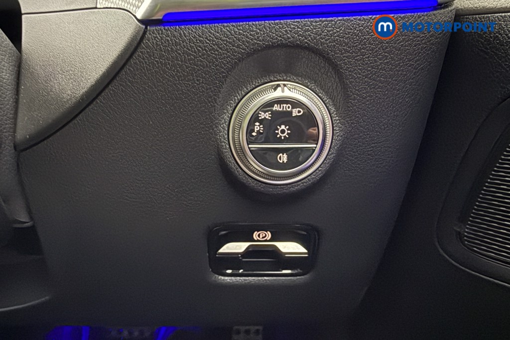 Mercedes-Benz C Class Amg Line Automatic Petrol Saloon - Stock Number (1620798) - 19th supplementary image