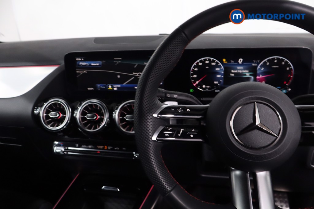 Mercedes-Benz GLA Amg Line Automatic Petrol SUV - Stock Number (1620800) - 22nd supplementary image