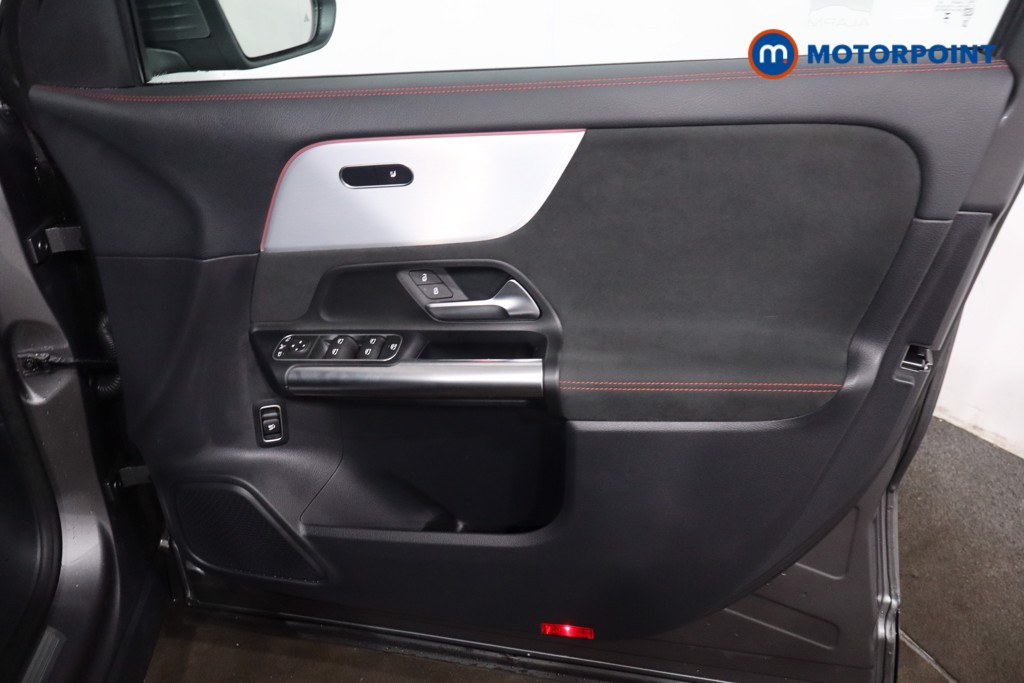 Mercedes-Benz GLA Amg Line Automatic Petrol SUV - Stock Number (1620800) - 26th supplementary image