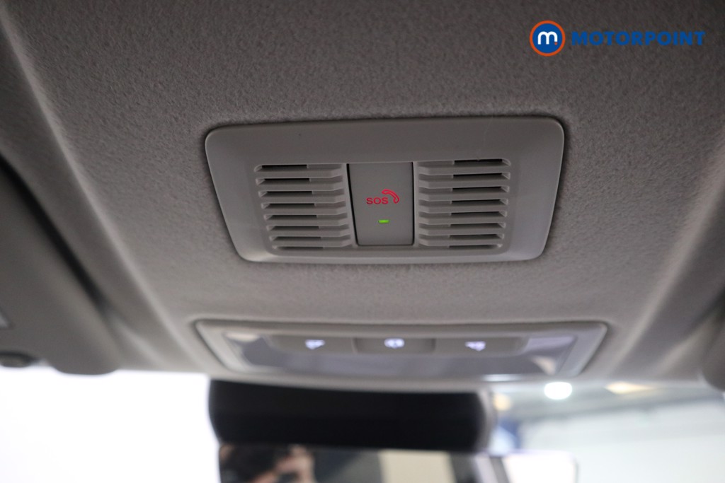 Mg Motor Uk ZS Trophy Automatic Petrol-Electric Hybrid SUV - Stock Number (1620804) - 11th supplementary image